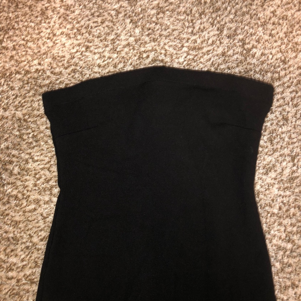 Forever 21 Black Strapless Fitted Dress - Picture 2 of 7